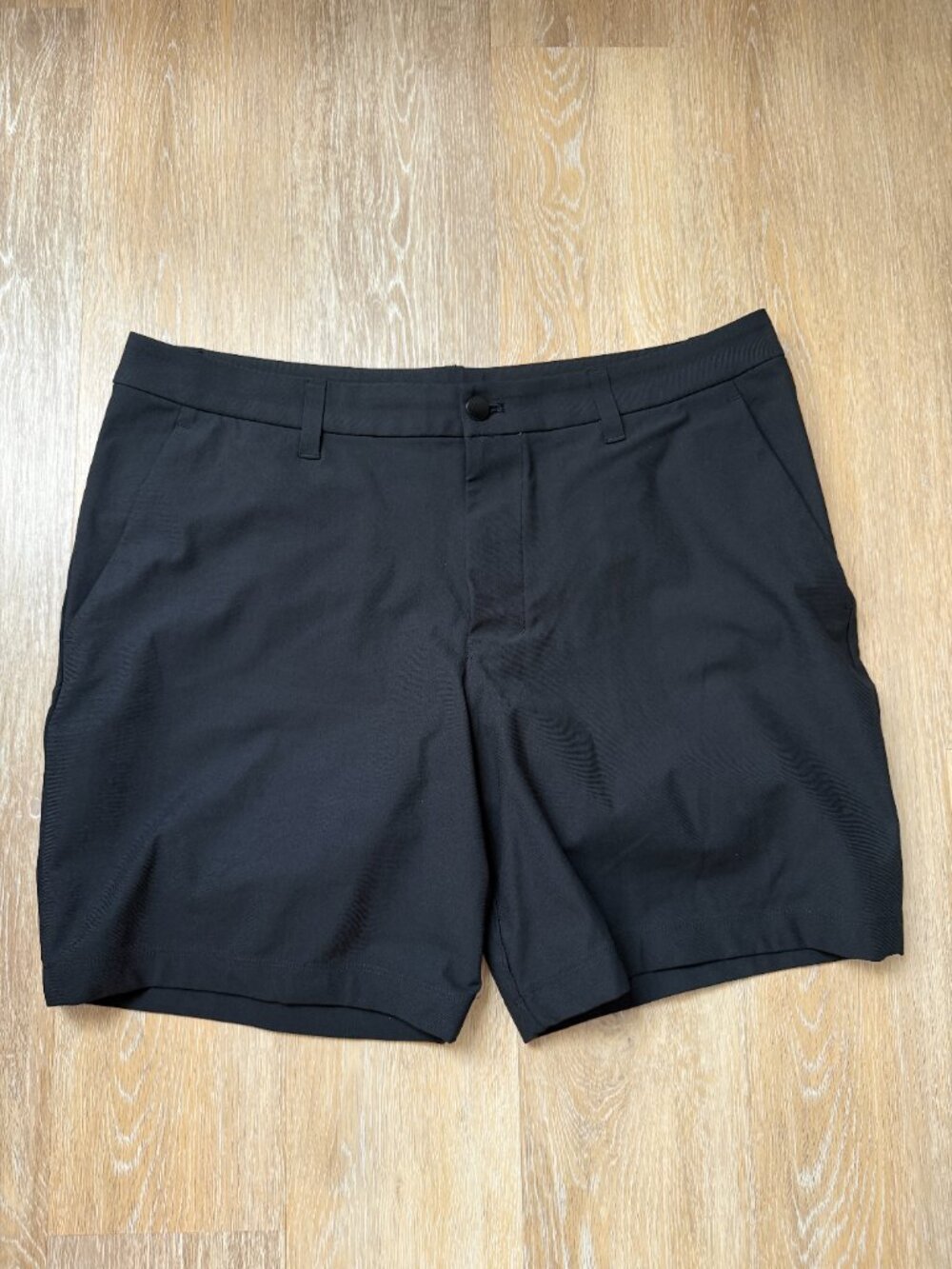 Lululemon Commission Warpstreme 9" Shorts Black Men’s Size 34
